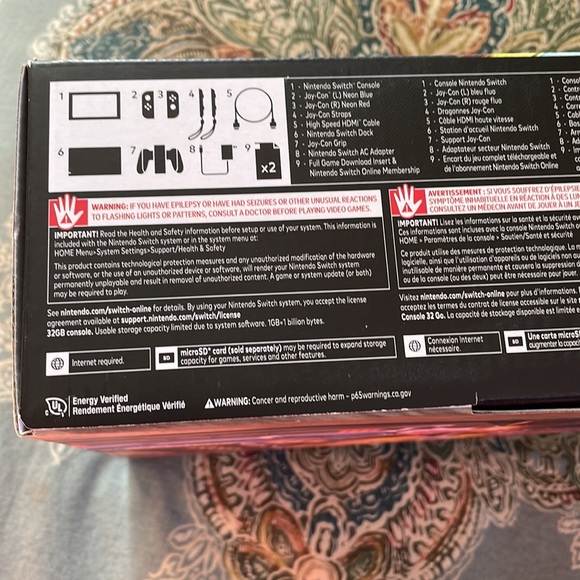 Nintendo Switch V2 Mario Kart 8 Deluxe Bundle - Picture 2 of 11